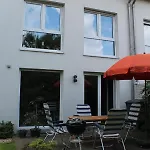 Gaestezimmer 10 Min Von Der Altstadt Entfernt ホームステイ *